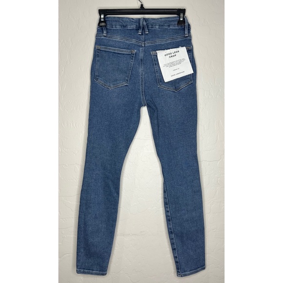 NEW Good American Good Legs Crop Jeans - Picture 2 of 5